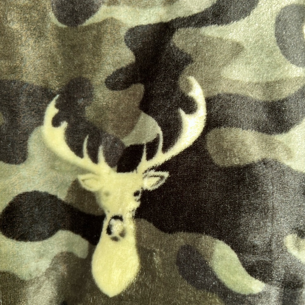 Camo /Deer Blanket
